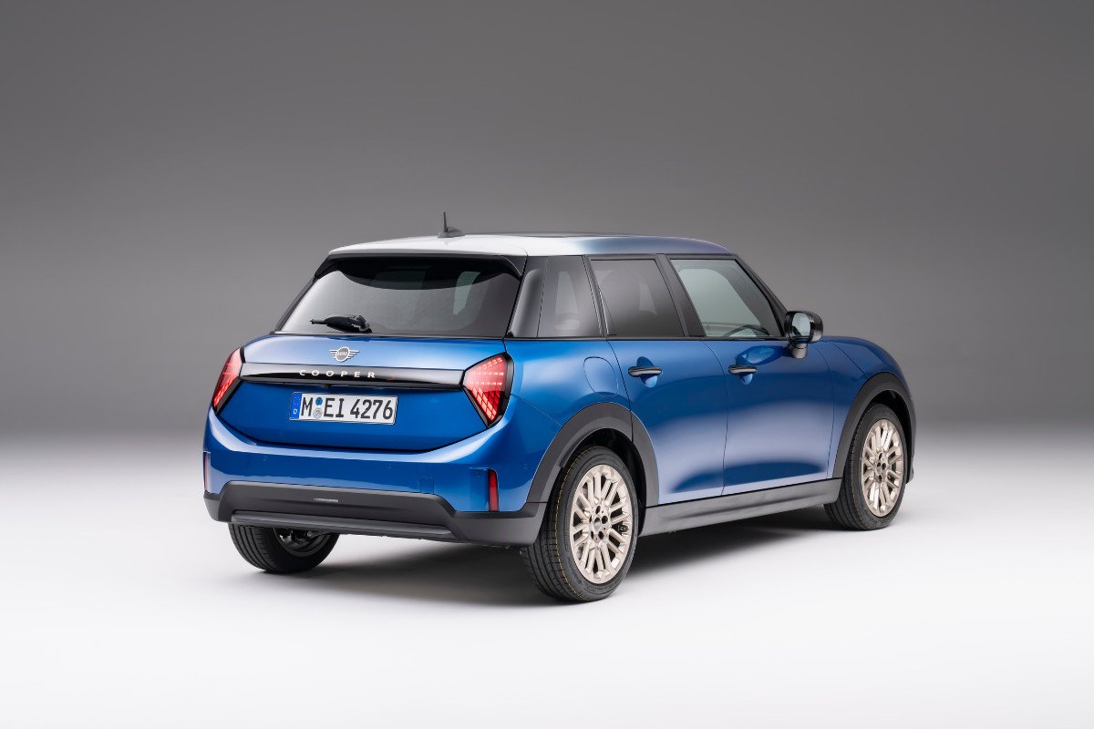 Mini cooper 5 puertas 2024