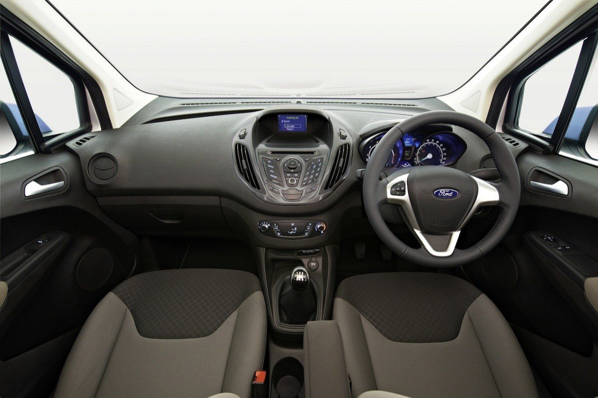 Nuevo Ford Transit Courier, un comercial compacto y ágil