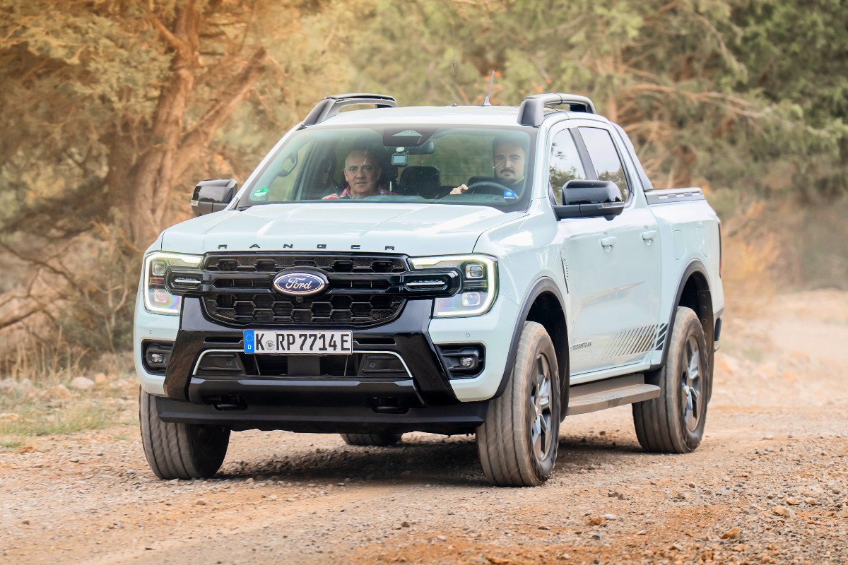 Prueba Ford Ranger Híbrido enchufable
