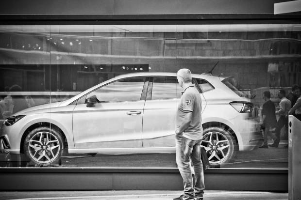 Las ventas de coches no remontan: caída del 25,8% respecto a 2019