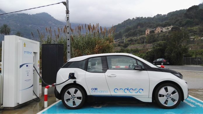 Recorrer una isla en coche eléctrico: EcoRallye Endesa