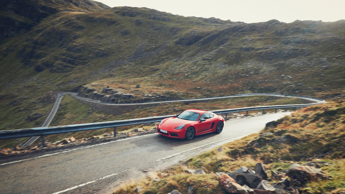 Porsche 718 T: conducción deportiva en estado puro