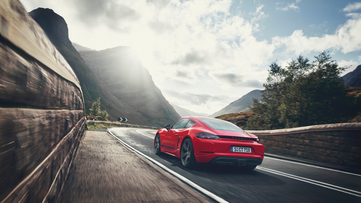 Porsche 718 T: conducción deportiva en estado puro