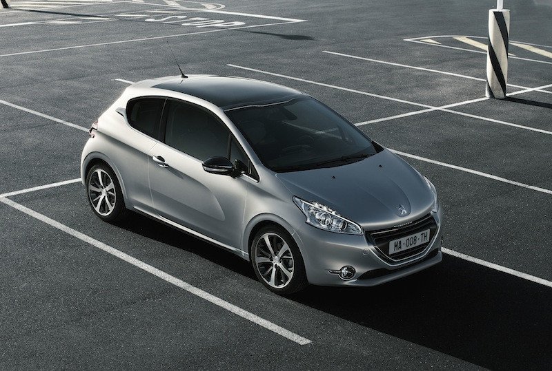 Nuevos coches: Peugeot 208, el pequeño Peugeot se renueva Nuevos coches: Peugeot 208, el pequeño Peugeot se renueva