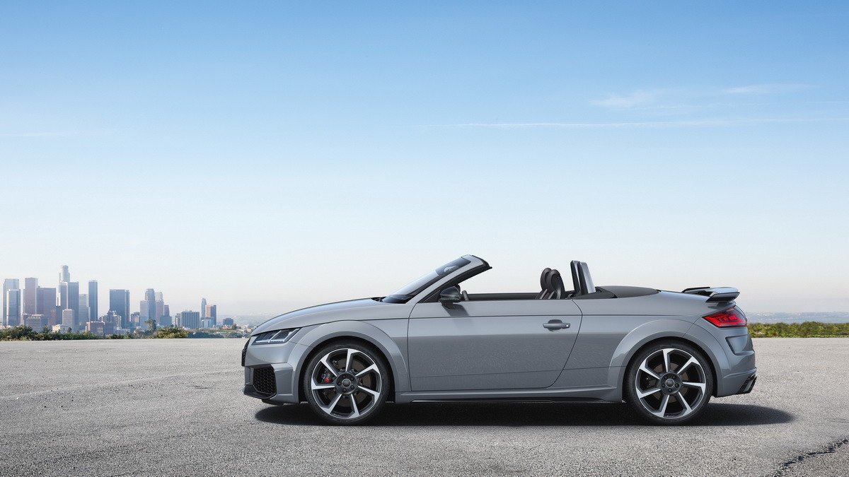 Nuevos Audi TT RS Coupé y TT RS Roadster