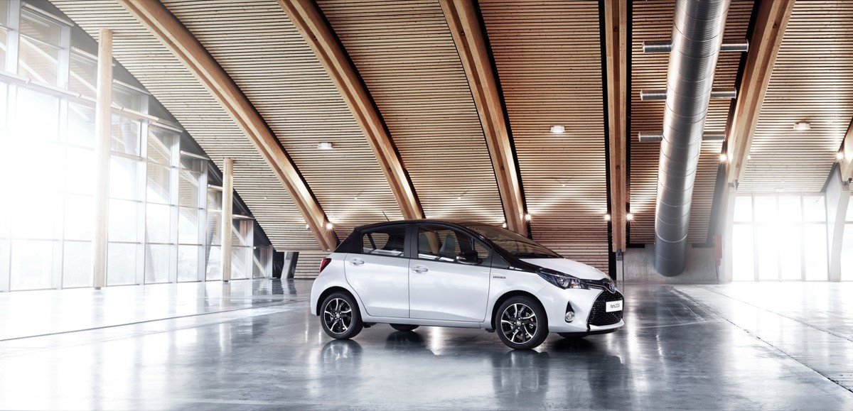Toyota mejora la gama Yaris para 2016