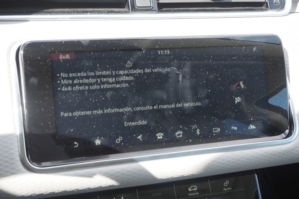 Prueba y opinión Range Rover Evoque P300e PHEV: precio y autonomía del sistema híbrido