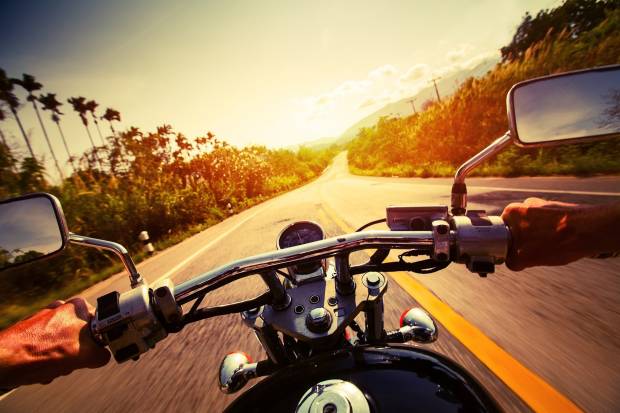 Viajar en moto 12 veces más peligroso que hacerlo en coche