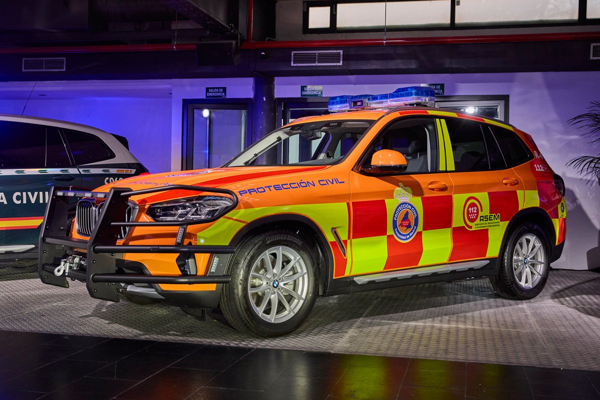 BMW presenta su amplia gama de modelos para autoridades, cuerpos de seguridad y blindados