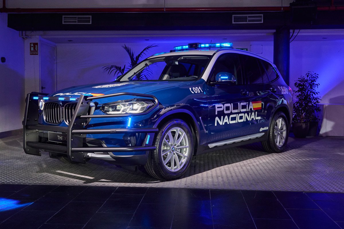 BMW presenta su amplia gama de modelos para autoridades, cuerpos de seguridad y blindados