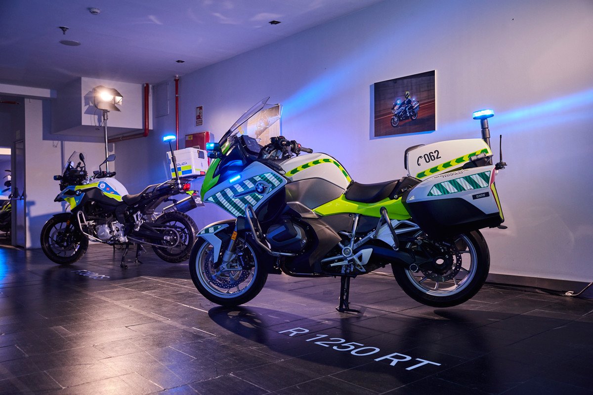 BMW presenta su amplia gama de modelos para autoridades, cuerpos de seguridad y blindados