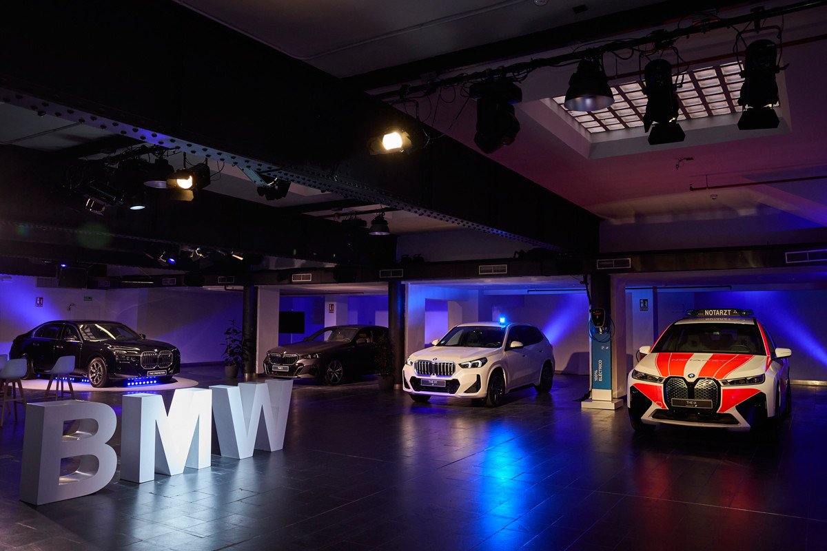 BMW presenta su amplia gama de modelos para autoridades, cuerpos de seguridad y blindados