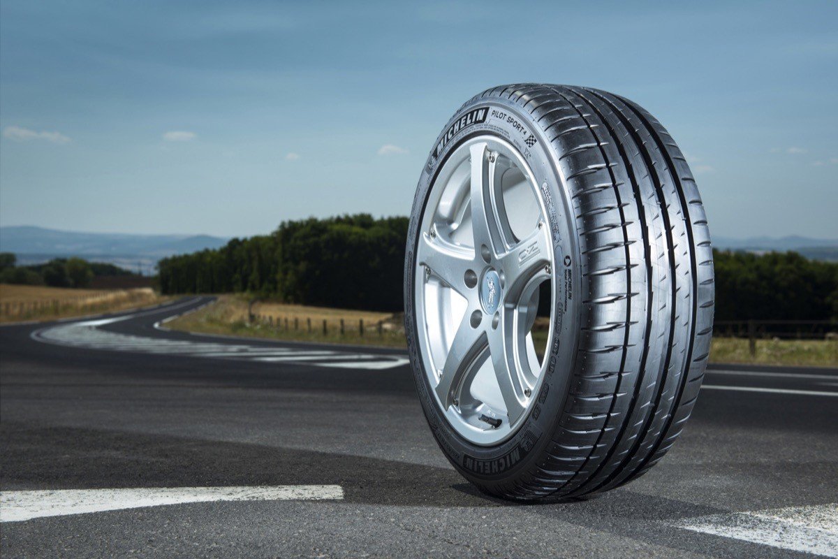 Michelin Pilot Sport 4: el neumático para coches deportivos 