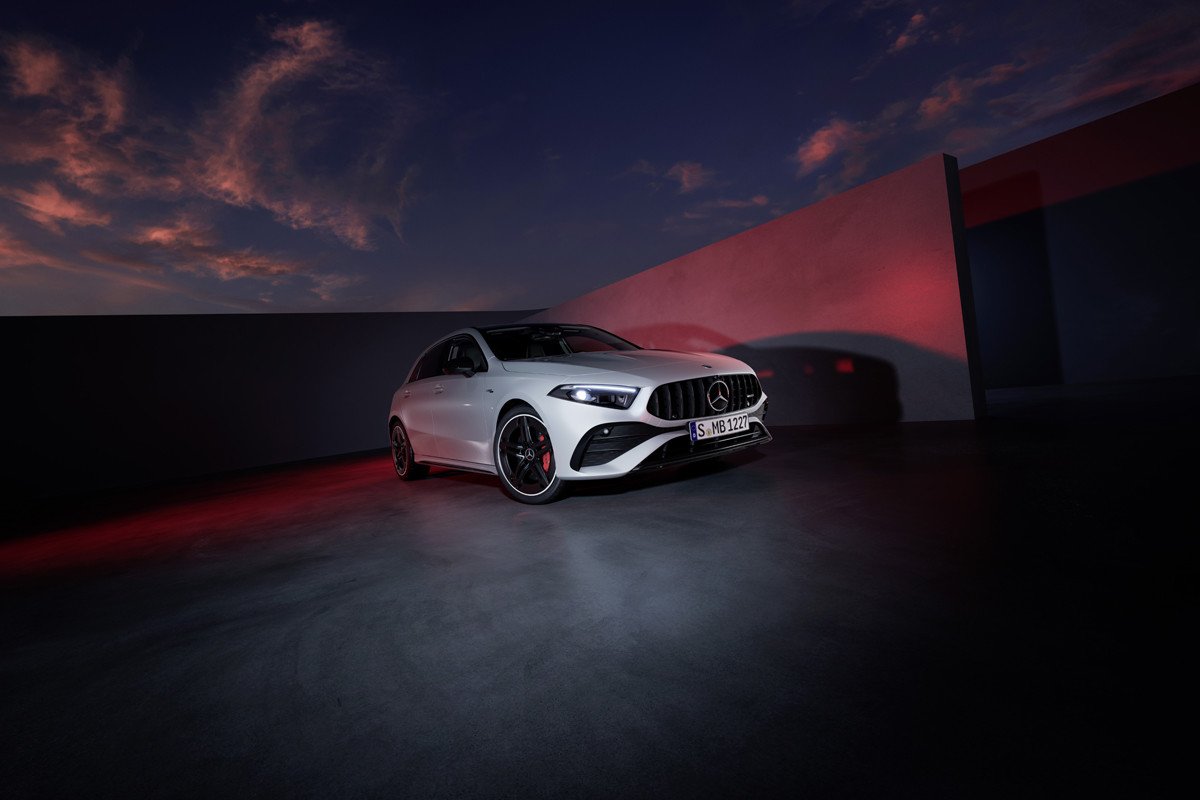 Se presentan los nuevos Mercedes Clase A y A Sedan: fotos y nuevos motores