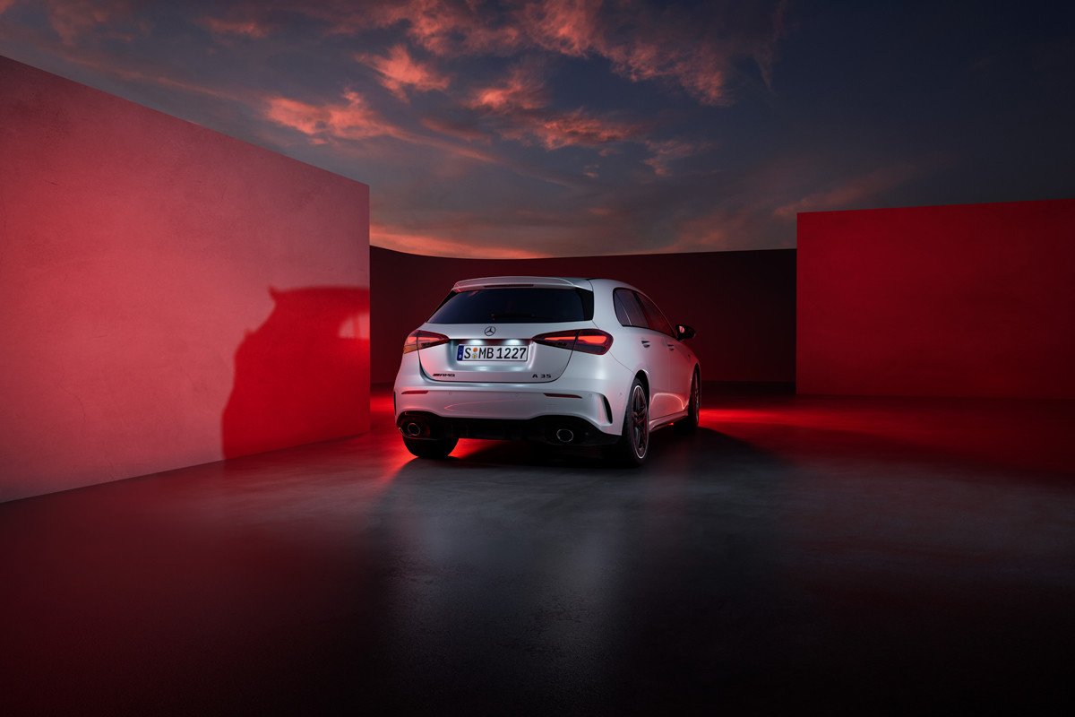 Se presentan los nuevos Mercedes Clase A y A Sedan: fotos y nuevos motores