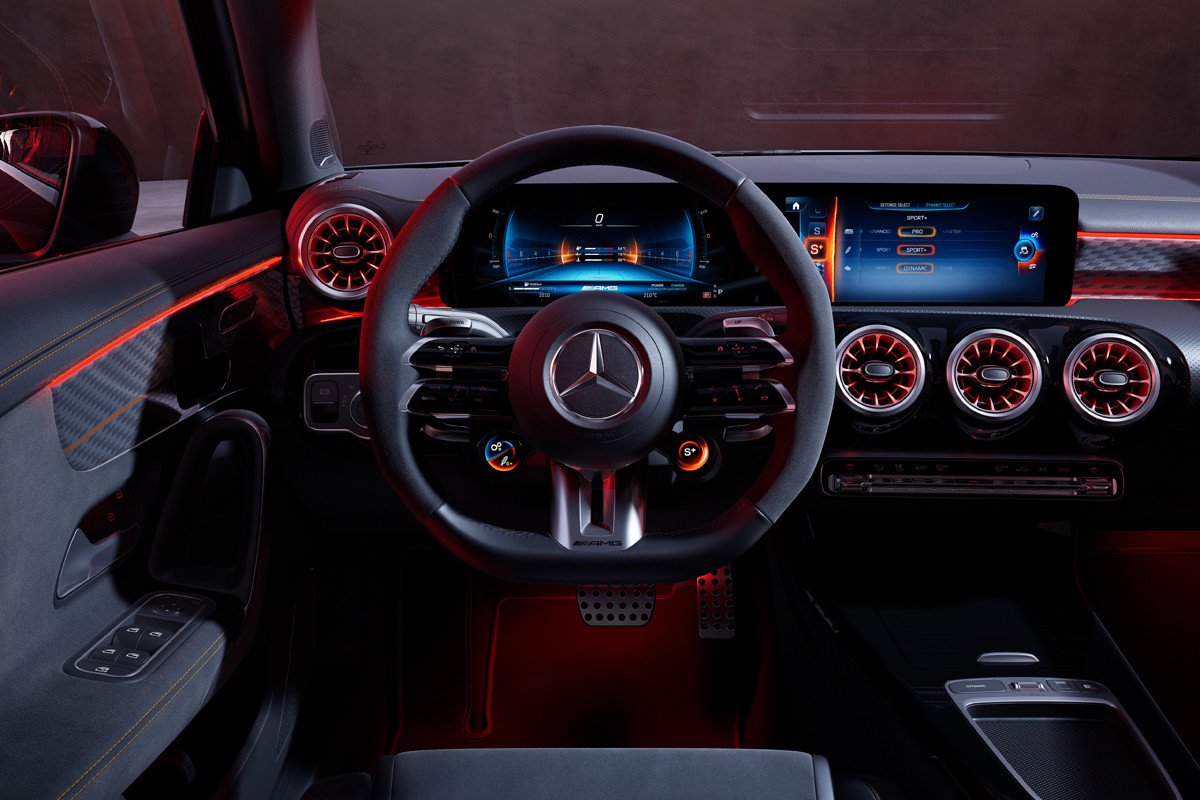 Se presentan los nuevos Mercedes Clase A y A Sedan: fotos y nuevos motores
