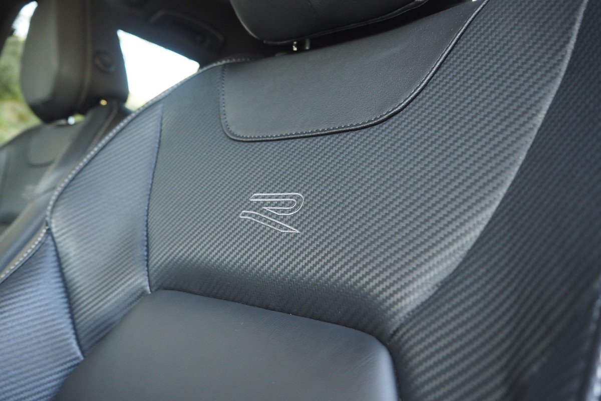 Prueba y opinión del Volkswagen T-Roc: interior, precios, medidas y acabado R-Line