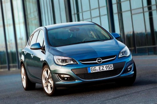 Nueva gama Opel Astra: llega el OPC y el motor Diesel 2.0 BiTurbo de 195 CV