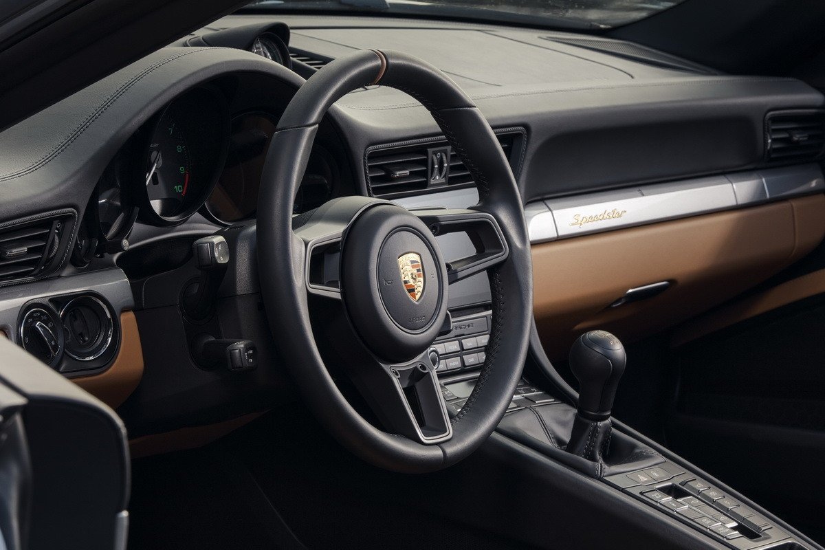 Nuevo Porsche 911 Speedster: edición limitada a 1.948 unidades