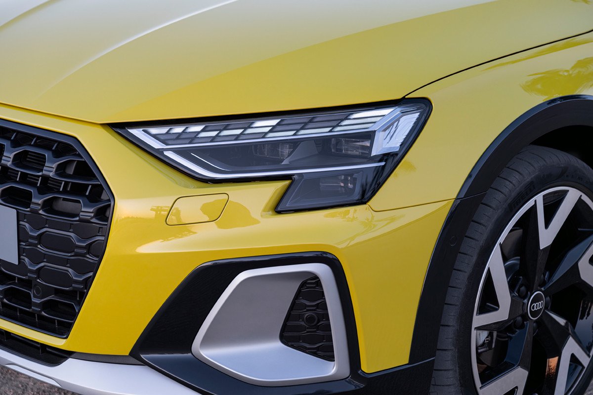 El Audi A3 se renueva y estrena una atractiva variante crossover denominada allstreet