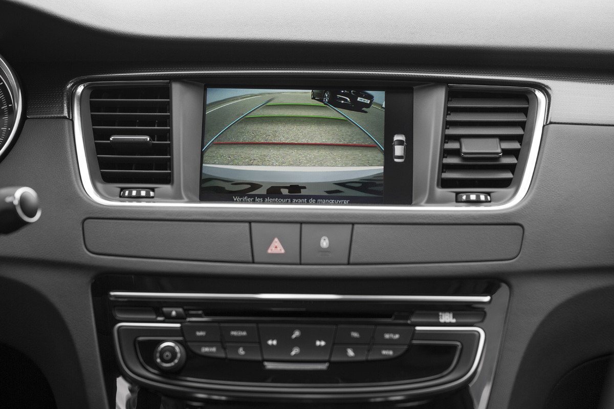 Nuevo Peugeot 508: nueva cara, más equipamiento y menos consumo