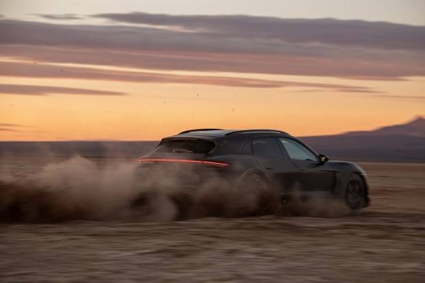 Directo: sigue la presentación del Porsche Taycan Cross Turismo