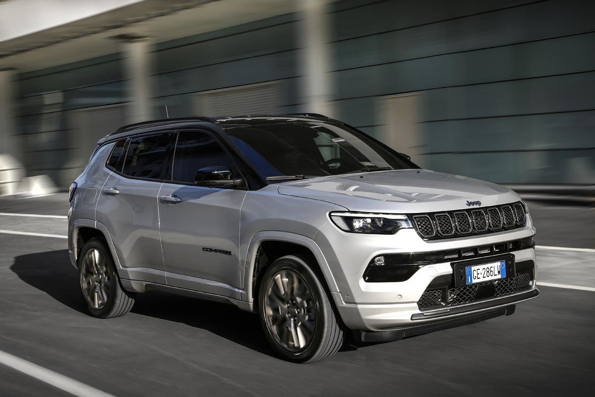 Nuevo Jeep Compass: casi igual por fuera y revolución interior