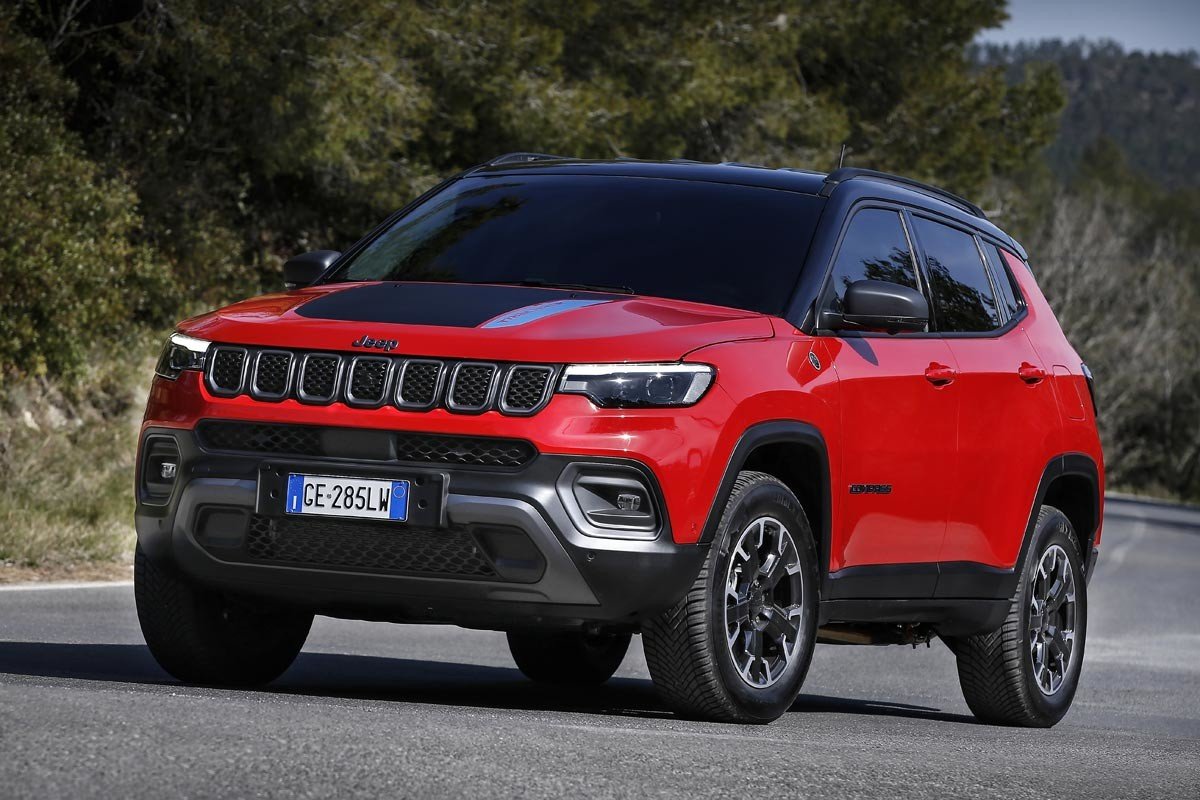 Nuevo Jeep Compass: casi igual por fuera y revolución interior