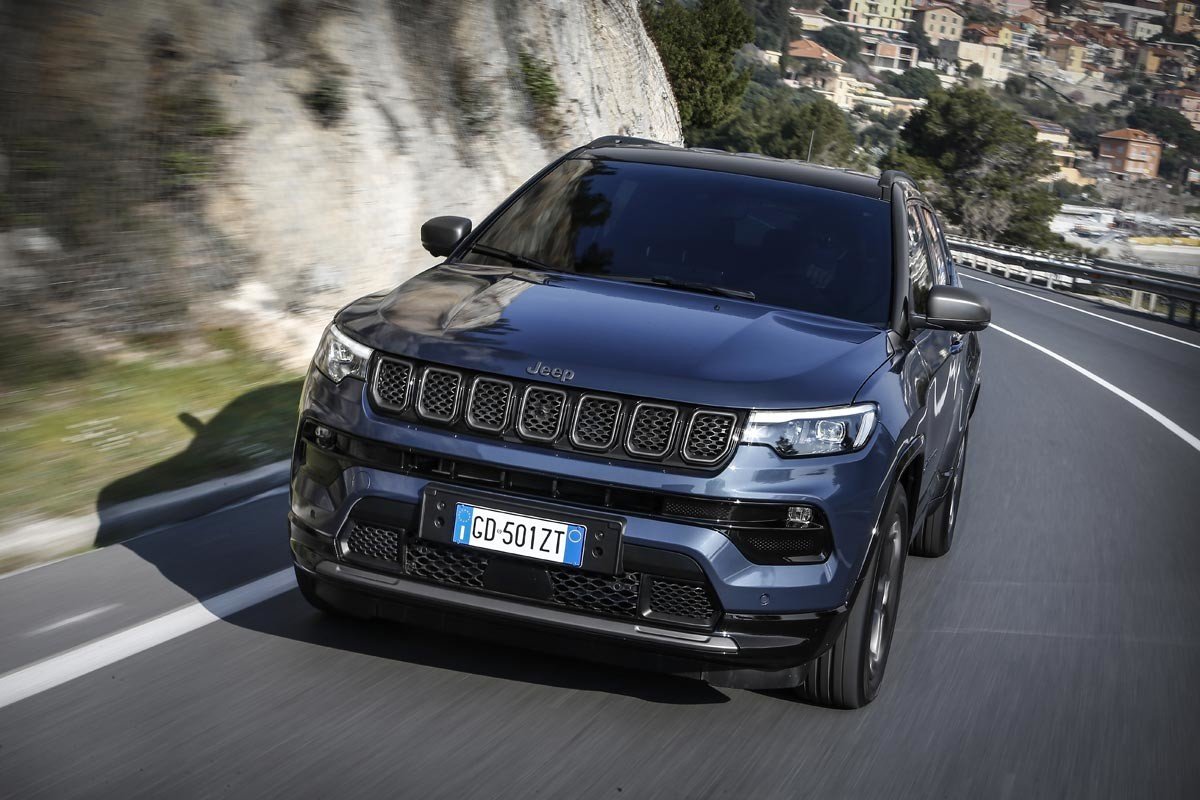 Nuevo Jeep Compass: casi igual por fuera y revolución interior
