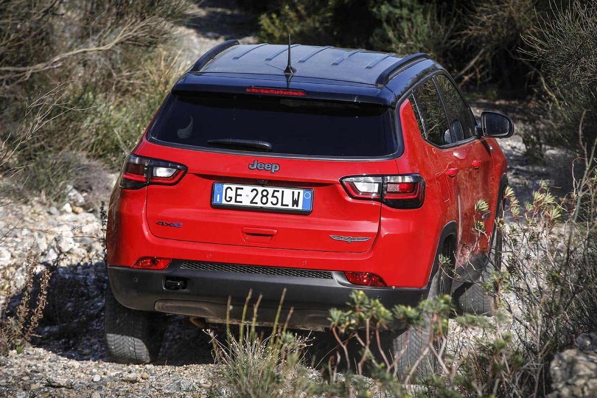 Nuevo Jeep Compass: casi igual por fuera y revolución interior