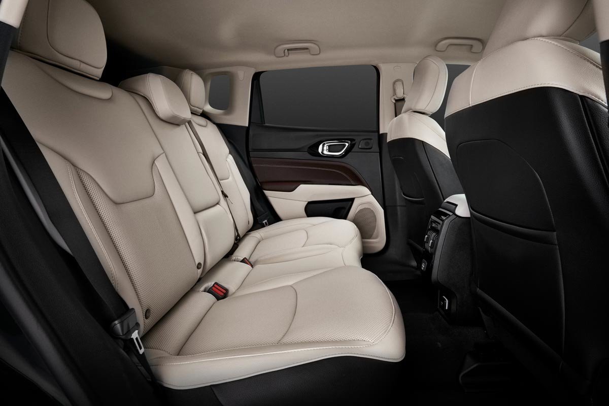 Nuevo Jeep Compass: casi igual por fuera y revolución interior