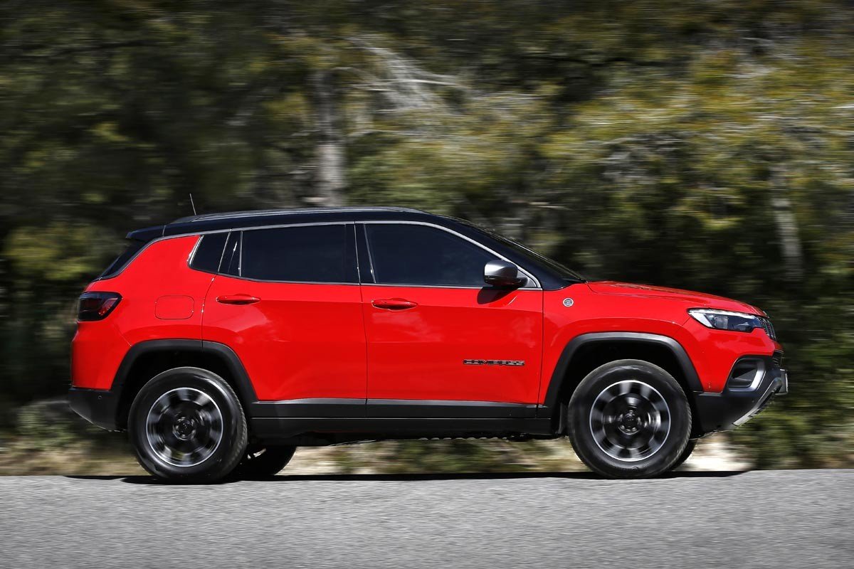 Nuevo Jeep Compass: casi igual por fuera y revolución interior