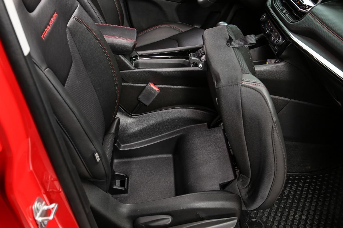 Nuevo Jeep Compass: casi igual por fuera y revolución interior