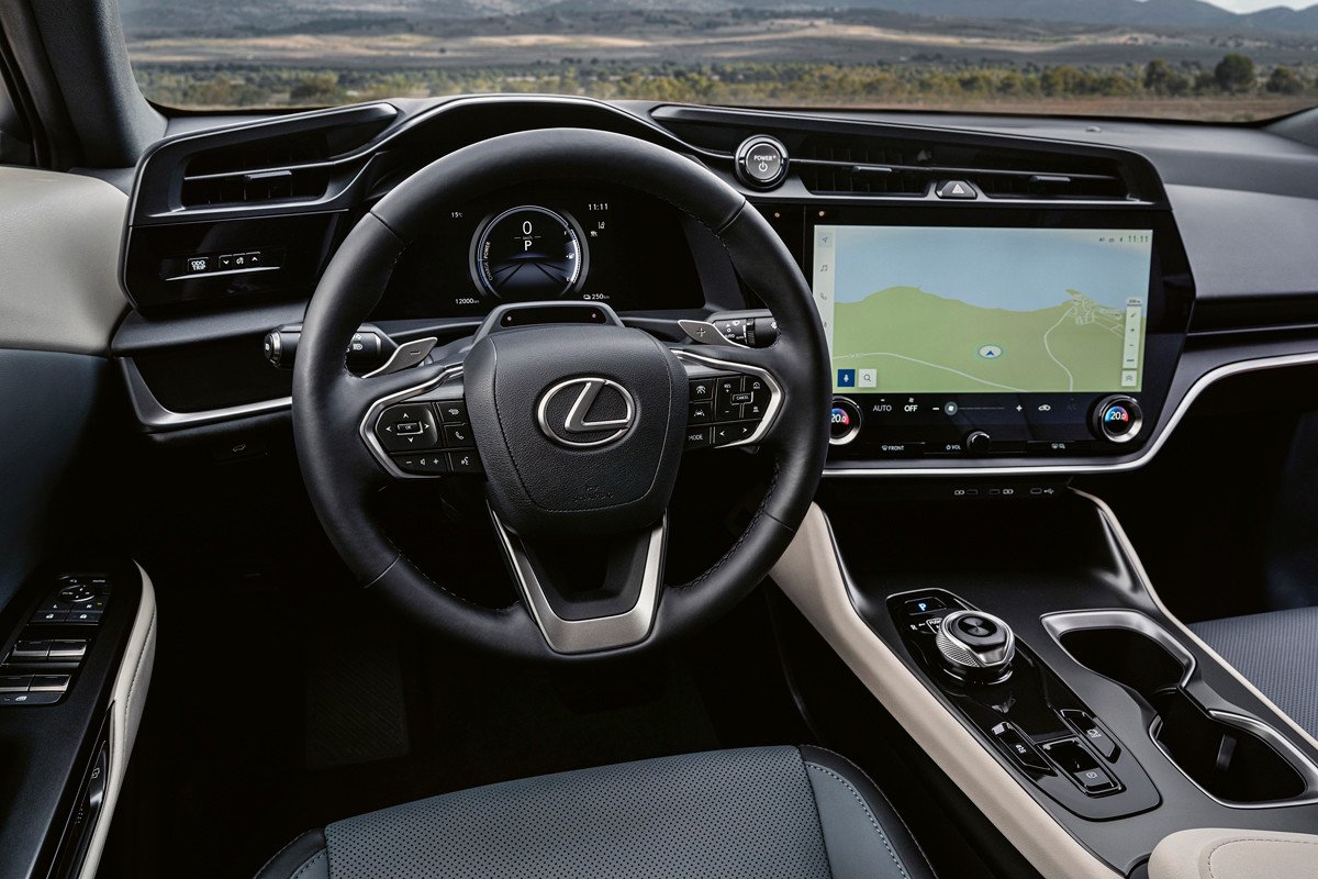 Nos montamos por primera vez en el Lexus RZ: aquí nuestras impresiones y precios