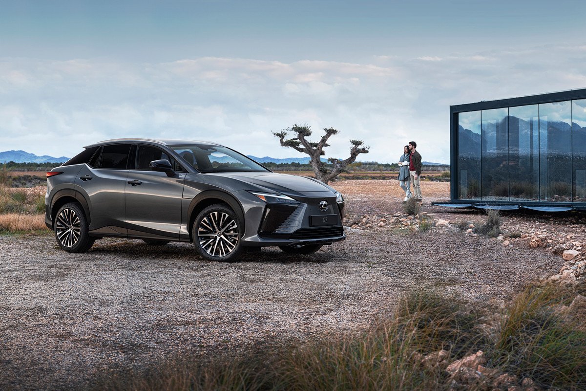 Nos montamos por primera vez en el Lexus RZ: aquí nuestras impresiones y precios