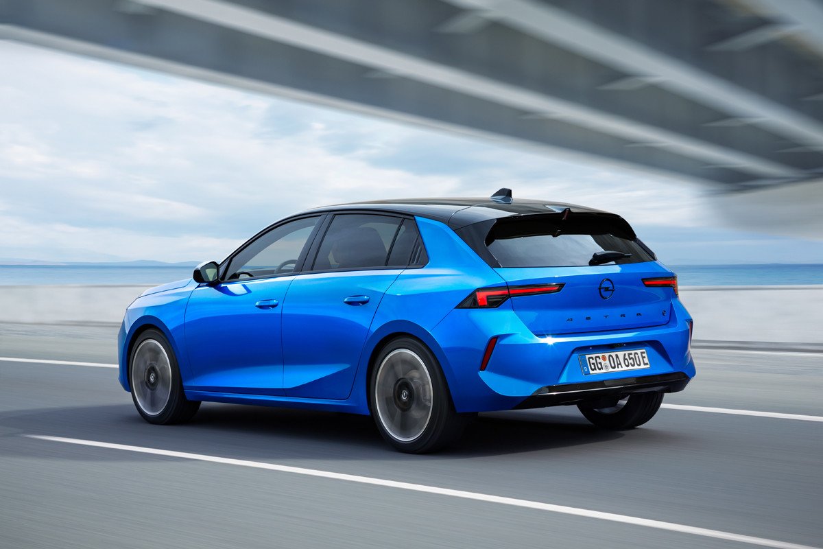 Nuevo Opel Astra Electric 2023: la versión completamente eléctrica con 2 carrocerías