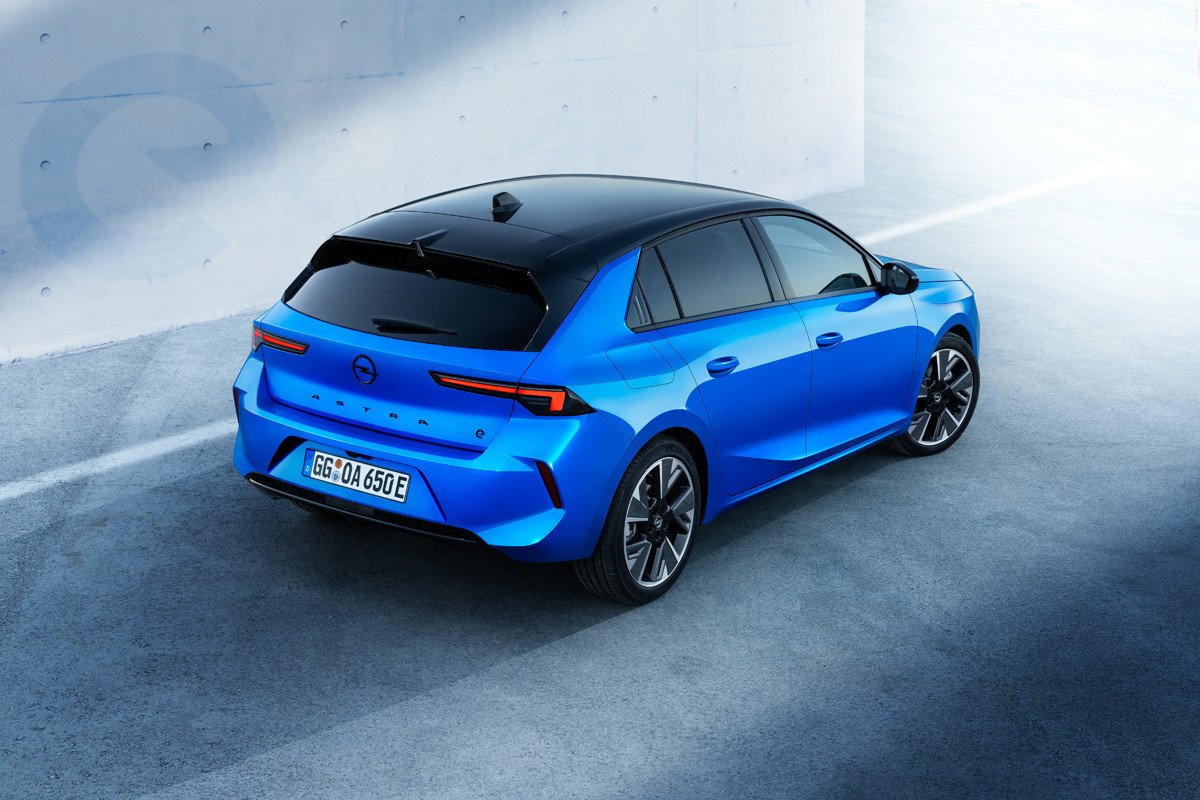 Nuevo Opel Astra Electric 2023: la versión completamente eléctrica con 2 carrocerías