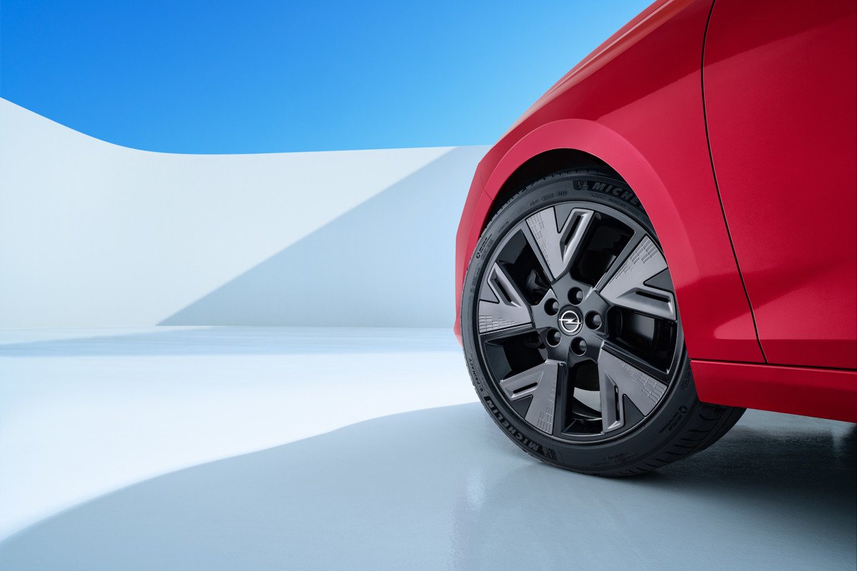 Nuevo Opel Astra Electric 2023: la versión completamente eléctrica con 2 carrocerías