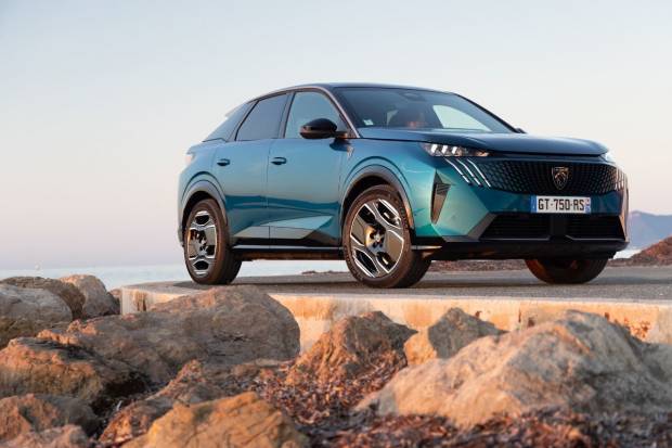 Guía de compra Peugeot 3008: Para todos los gustos con etiquetas ECO y CERO