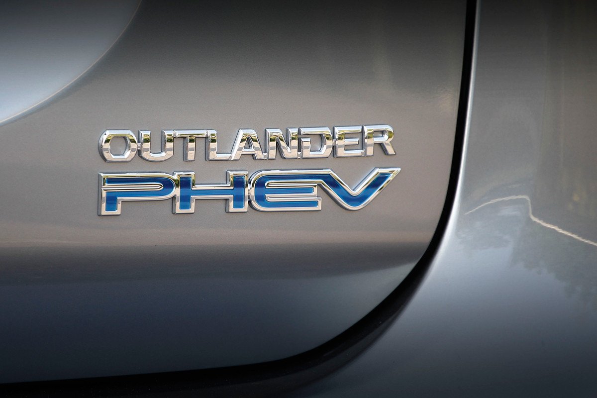 Prueba Mitsubishi Outlander PHEV, ¿Es mejor que el diésel?