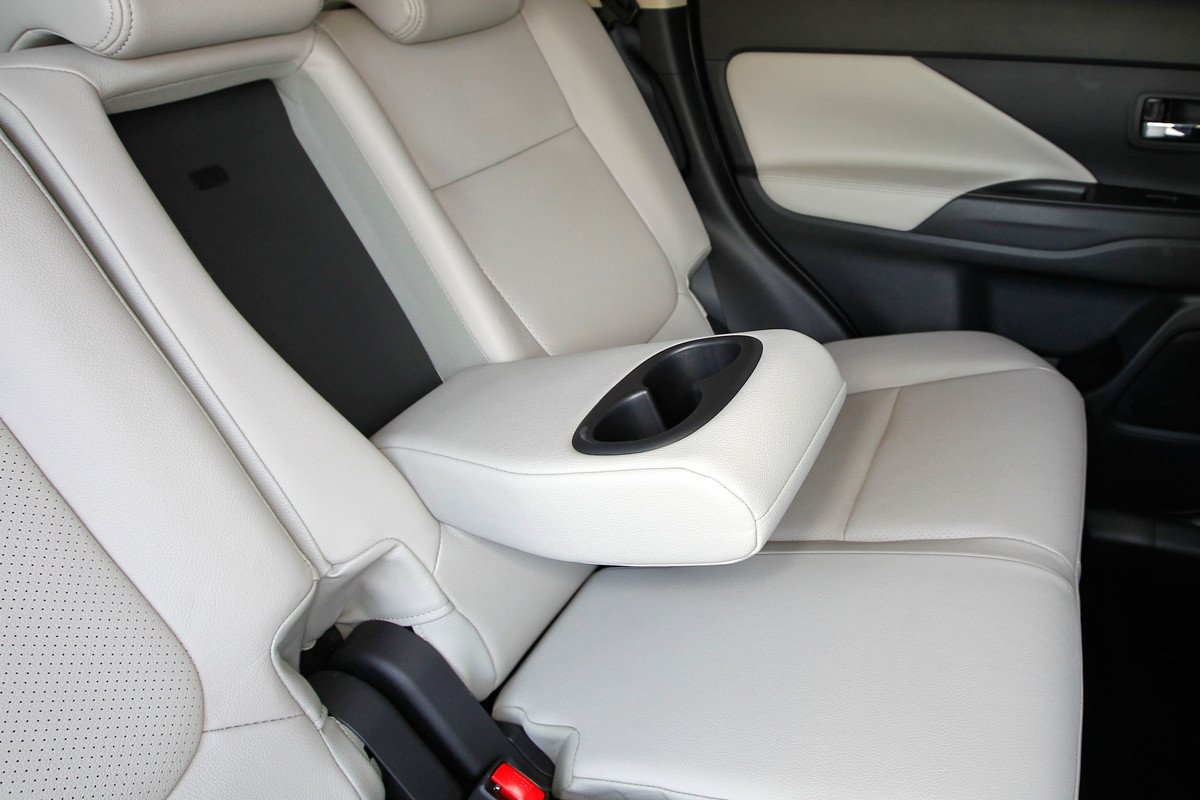 Prueba Mitsubishi Outlander PHEV, ¿Es mejor que el diésel?