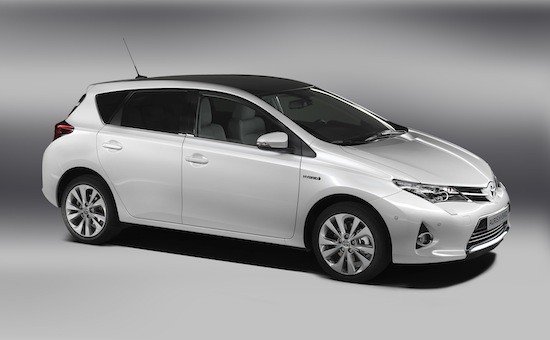 Nuevo Toyota Auris, más dinámico y eficiente