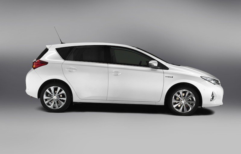 Nuevo Toyota Auris, más dinámico y eficiente
