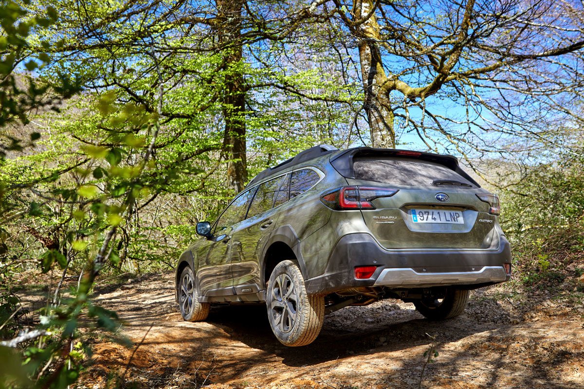 Prueba Subaru Outback: gran espacio interior y aptitudes off-road