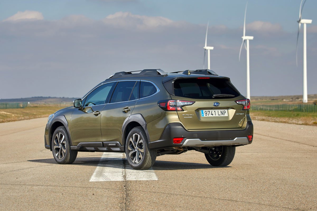 Prueba Subaru Outback: gran espacio interior y aptitudes off-road