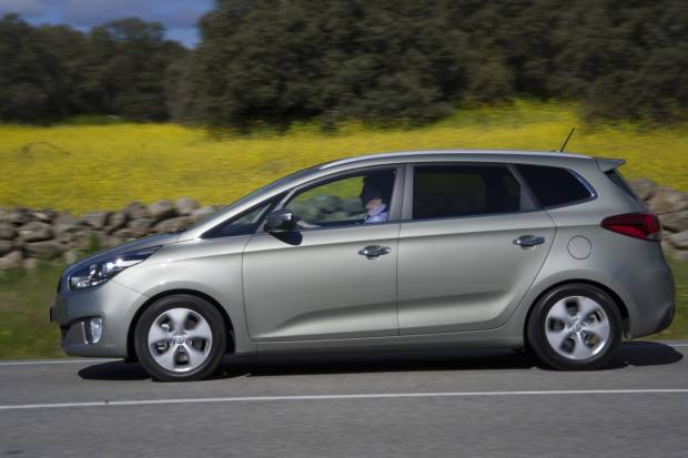 Kia Carens 2013, ya disponible en España a un precio desde 14.740 €