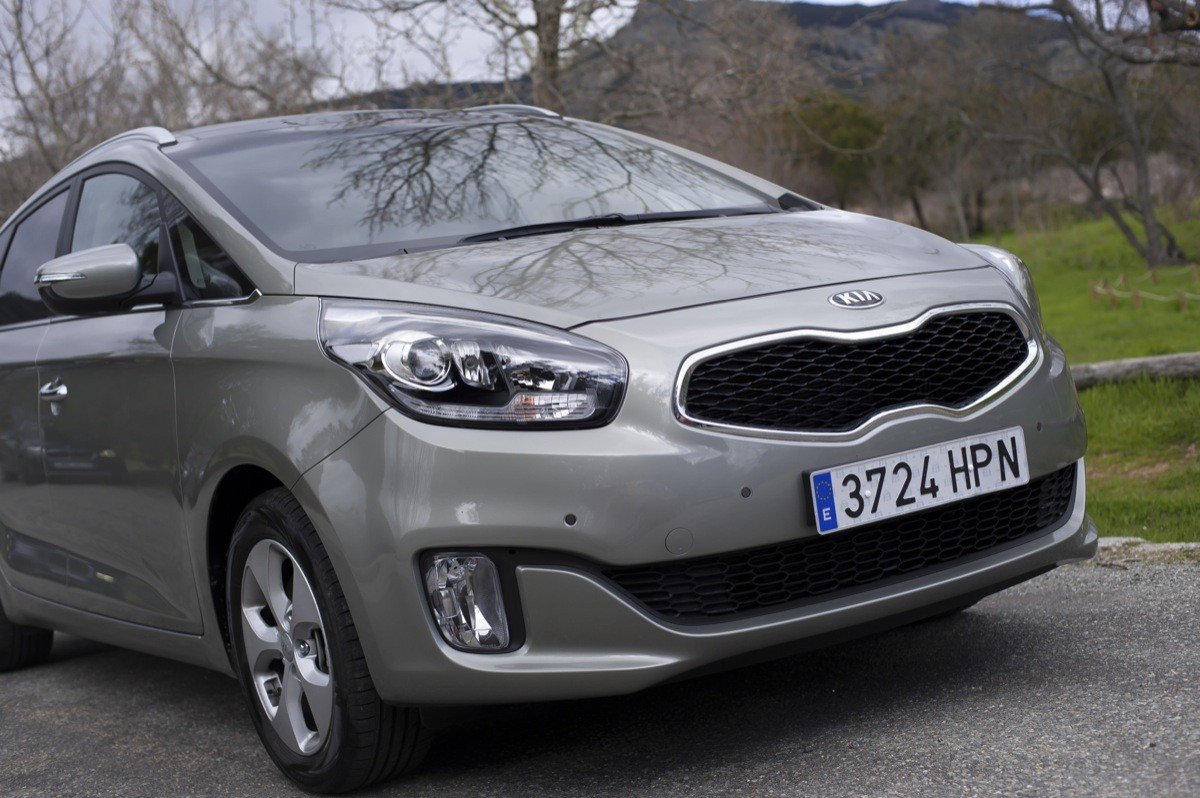 Kia Carens 2013, ya disponible en España a un precio desde 14.740 €