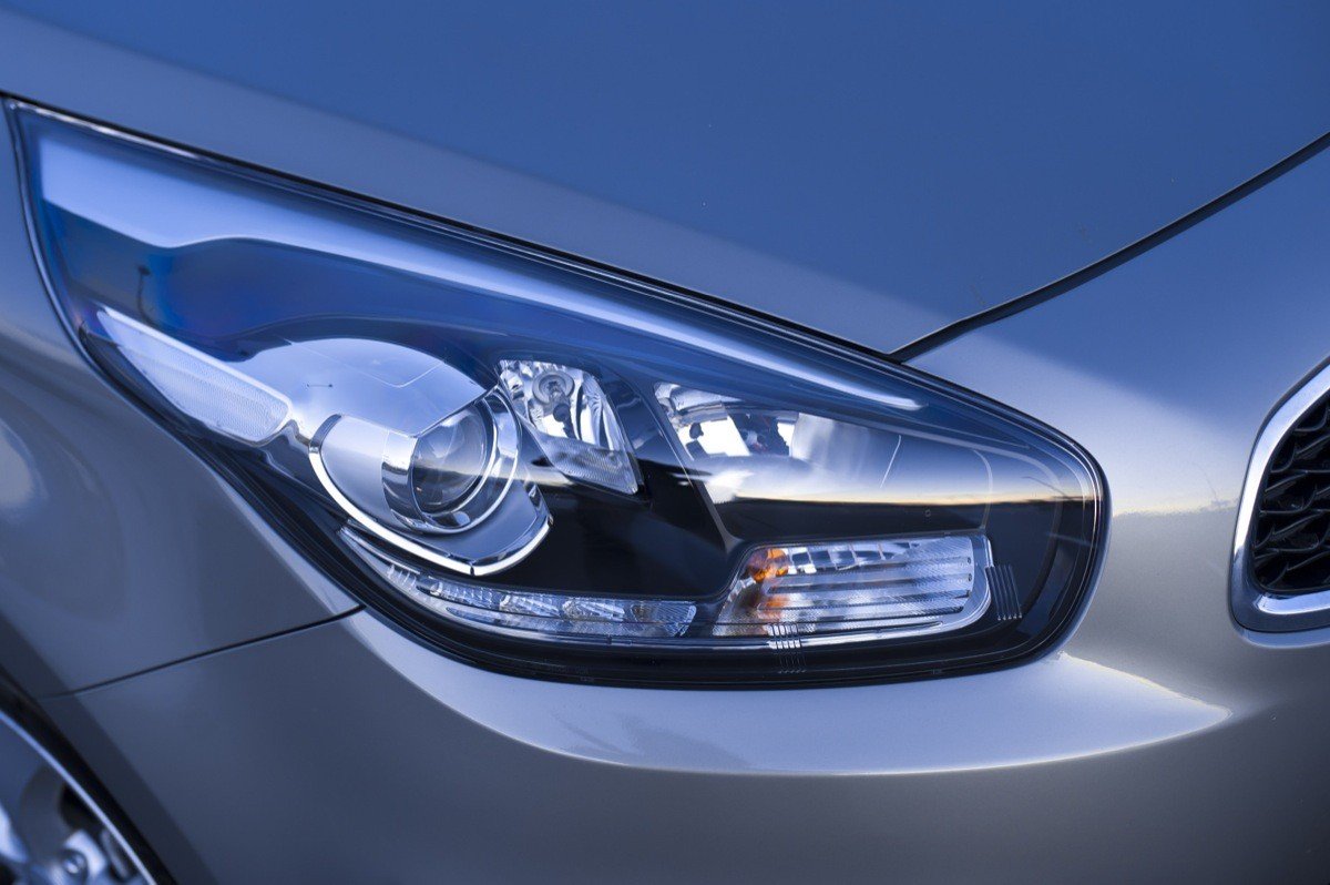 Kia Carens 2013, ya disponible en España a un precio desde 14.740 €