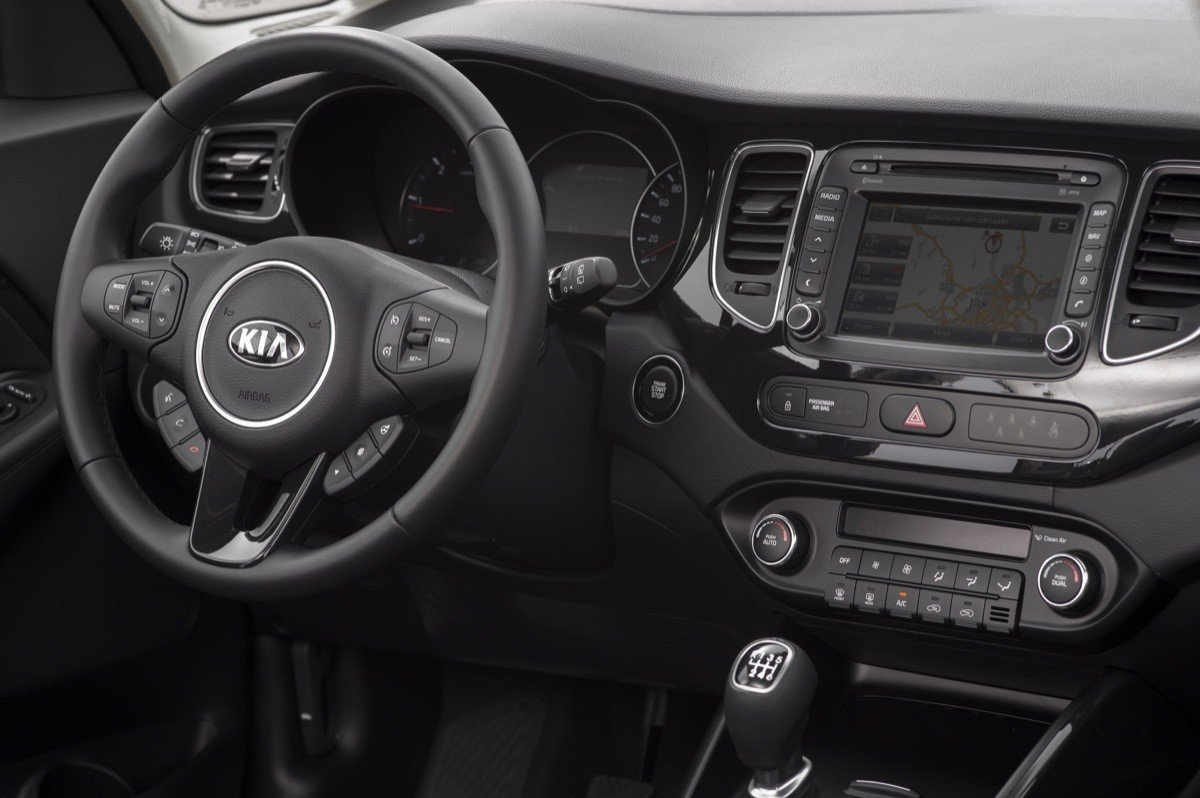 Kia Carens 2013, ya disponible en España a un precio desde 14.740 €