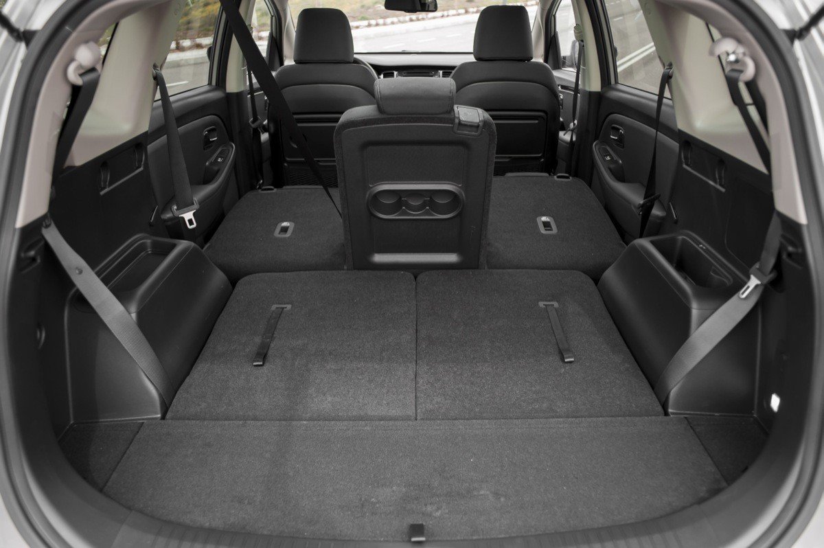 Kia Carens 2013, ya disponible en España a un precio desde 14.740 €